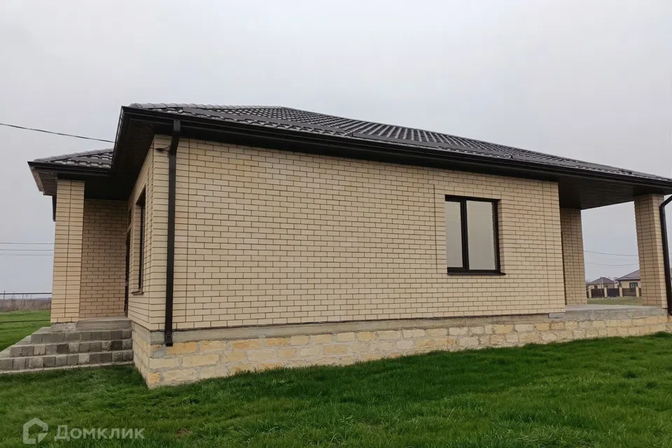 Продаётся 1-этажный дом, 122 м²