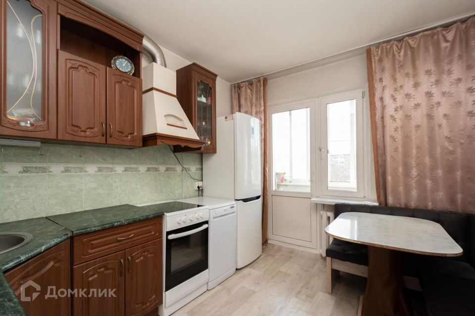 Продаётся 2-комнатная квартира, 61.9 м²