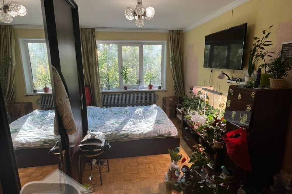 Продаётся 3-комнатная квартира, 62.3 м²