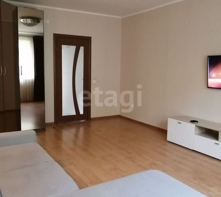 Продаётся 1-комнатная квартира, 45.5 м²