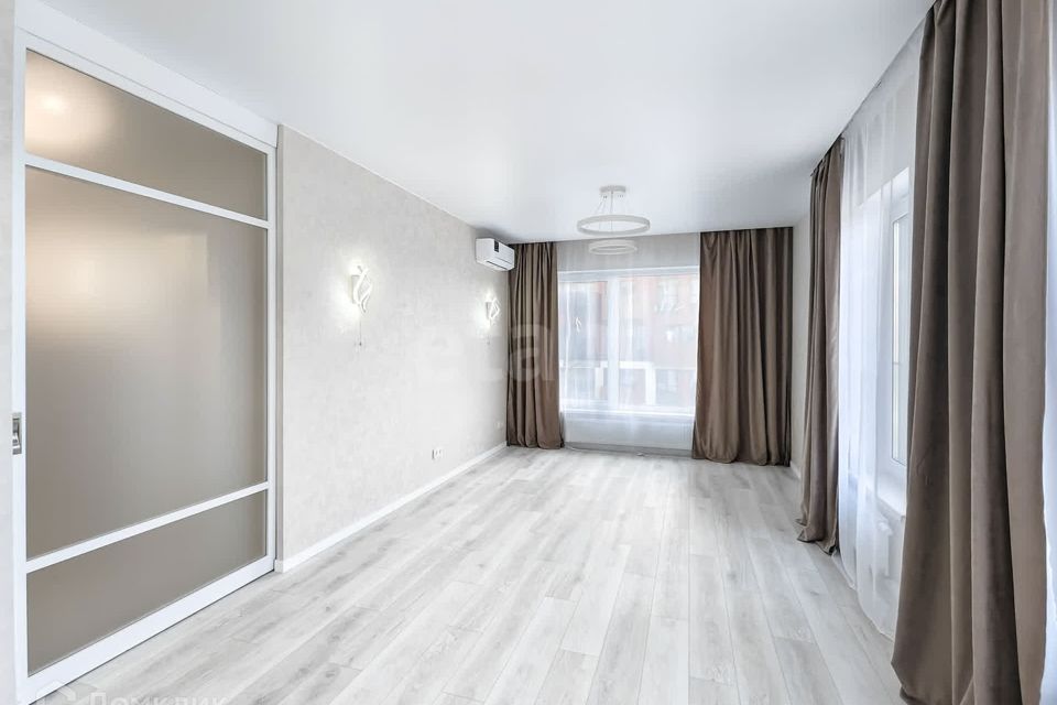 Продаётся 2-комнатная квартира, 64 м²