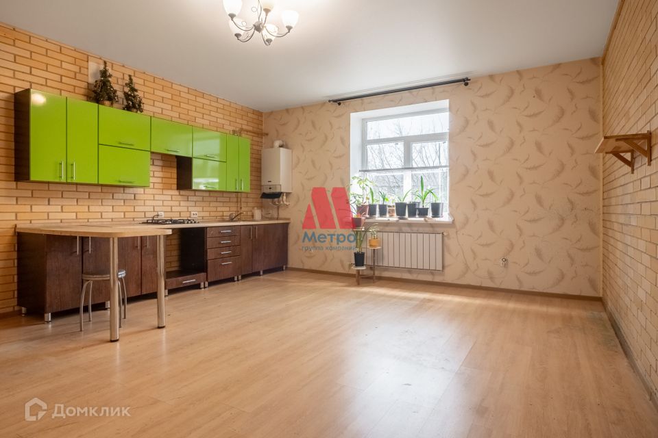 Продаётся 1-комнатная квартира, 49.3 м²