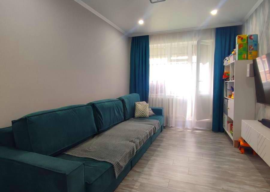 Продаётся 2-комнатная квартира, 43.7 м²
