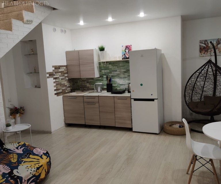 Продаётся 2-комнатная квартира, 80 м²