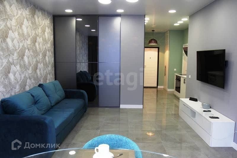 Сдаётся 2-комнатная квартира, 65 м²
