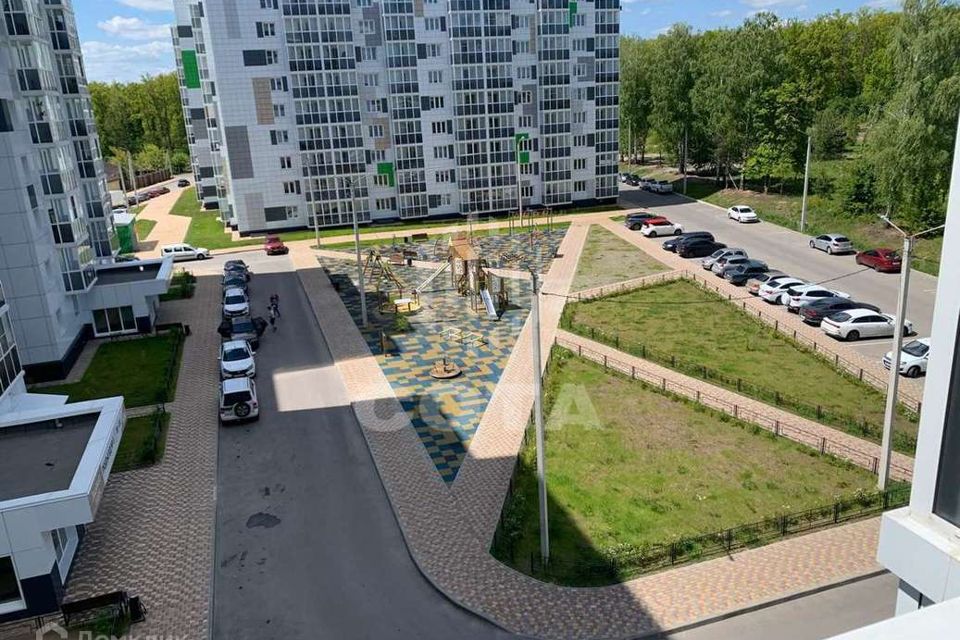 Продаётся 3-комнатная квартира, 87 м²