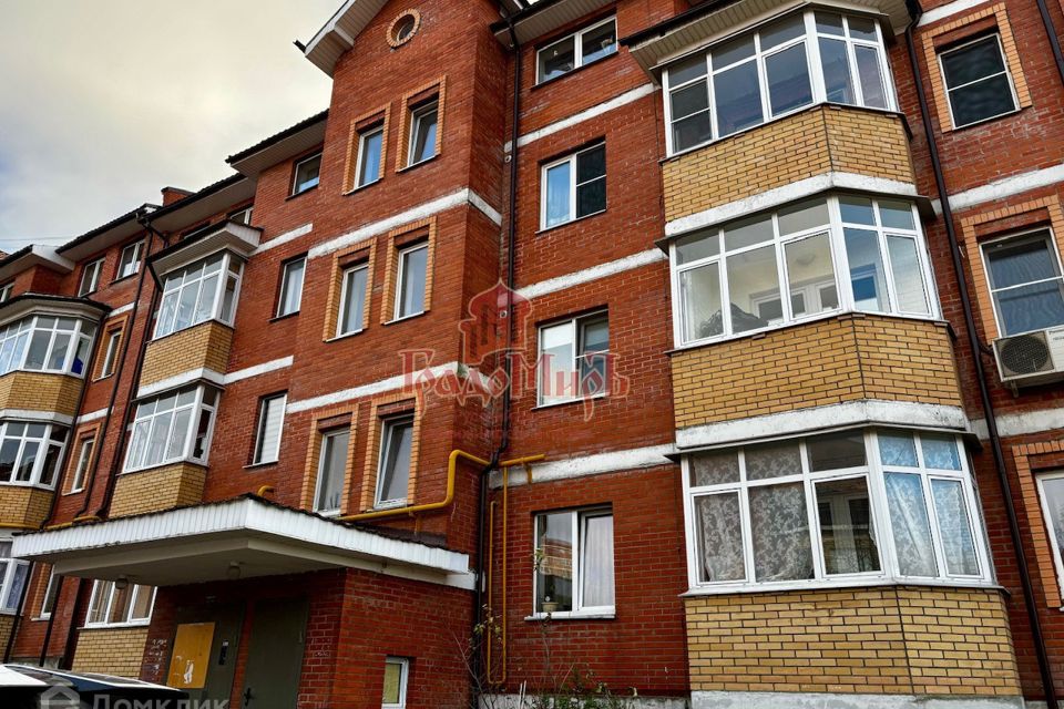 Продаётся 1-комнатная квартира, 38.4 м²