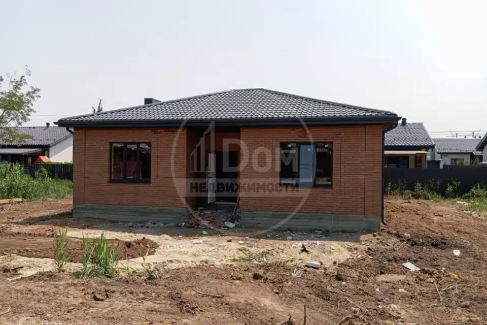 Продаётся 1-этажный дом, 95 м²