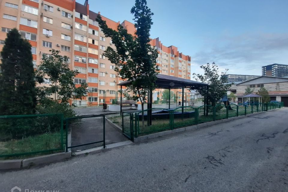 Продаётся 1-комнатная квартира, 38.8 м²