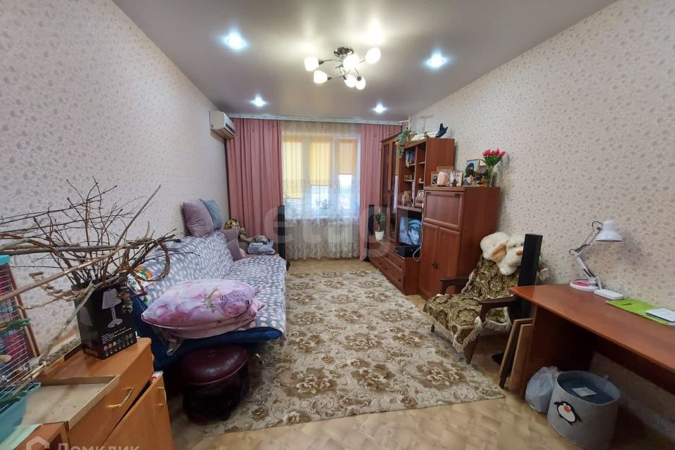 Продаётся 1-комнатная квартира, 39.8 м²