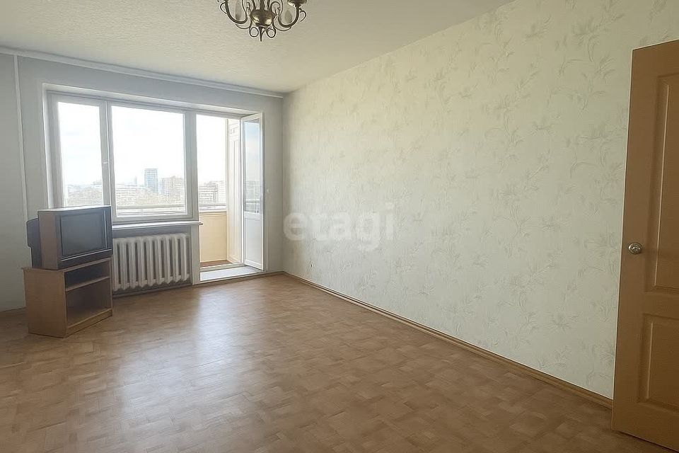 Продаётся 1-комнатная квартира, 35.8 м²