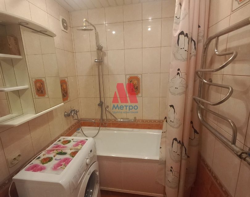 Продаётся 3-комнатная квартира, 55.6 м²