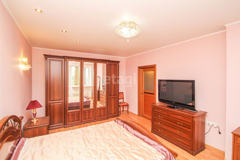 Продаётся 3-комнатная квартира, 99.3 м²