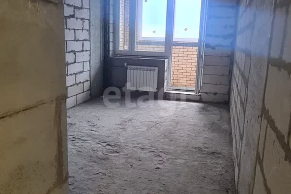 Продаётся 1-комнатная квартира, 57 м²