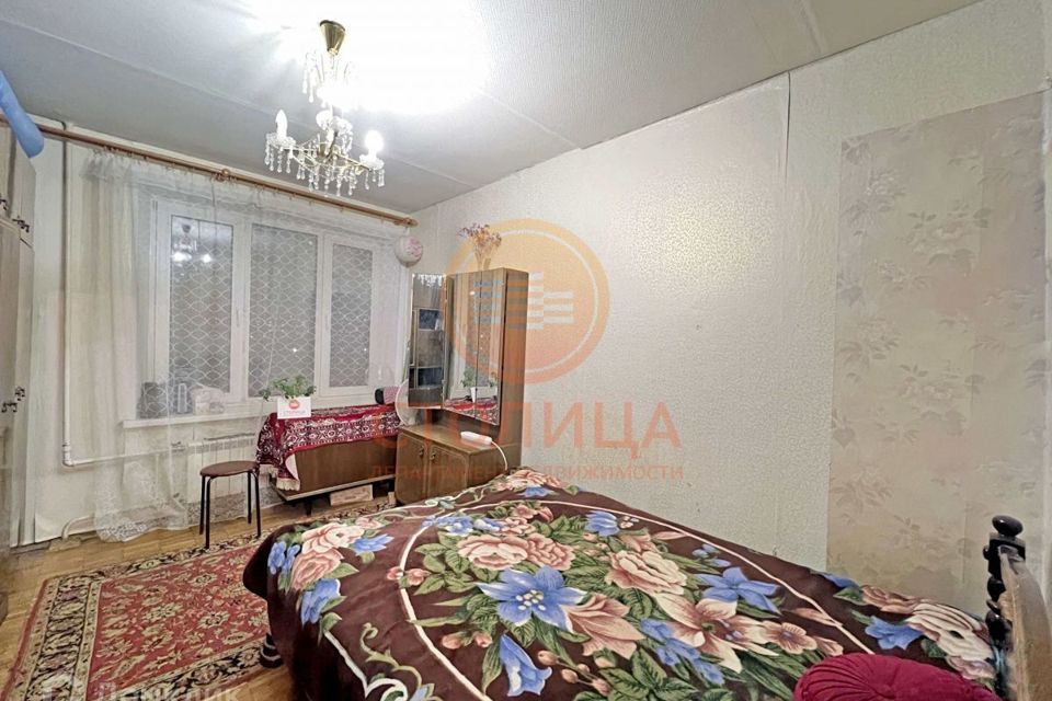 Сдаётся комната в 3-комн. квартире, 12 м²