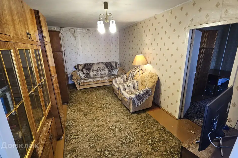 Продаётся 3-комнатная квартира, 52.8 м²