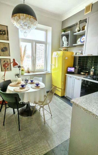 Продаётся 2-комнатная квартира, 53 м²