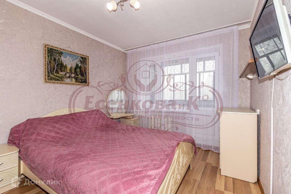 Продаётся 3-комнатная квартира, 60.8 м²
