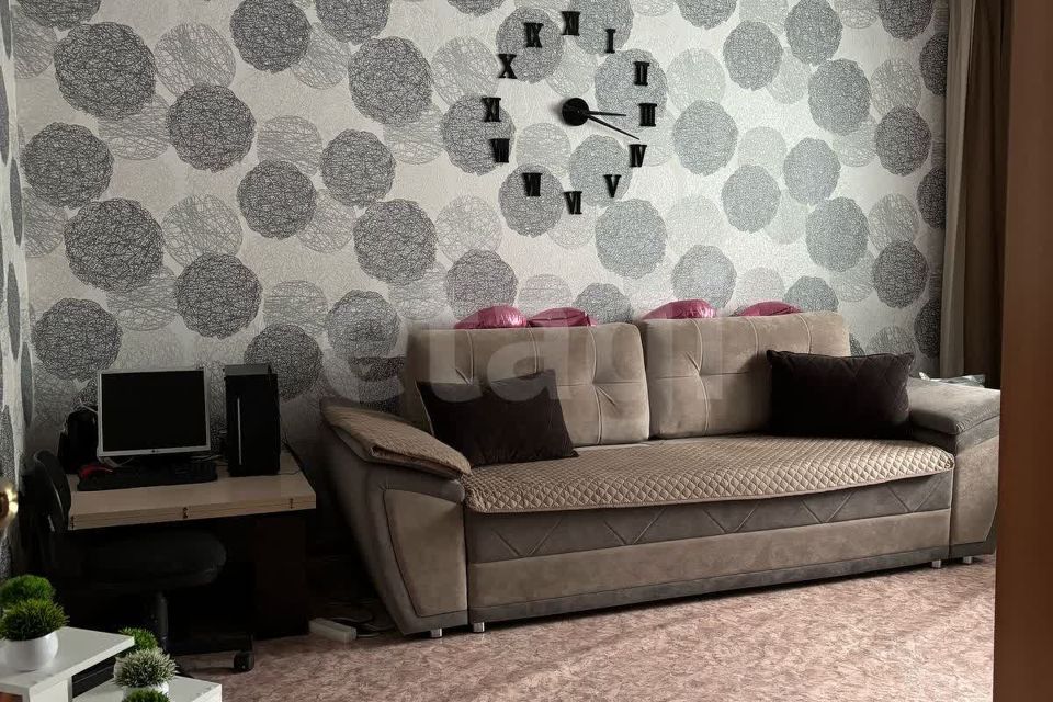 Продаётся 3-комнатная квартира, 65.8 м²