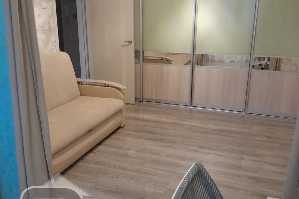 Продаётся 1-комнатная квартира, 37.9 м²