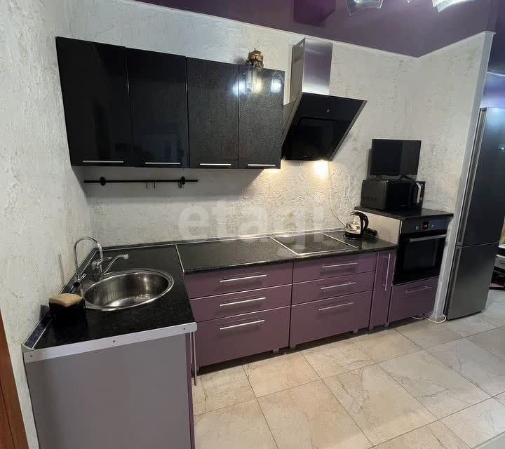 Продаётся 2-комнатная квартира, 49.6 м²