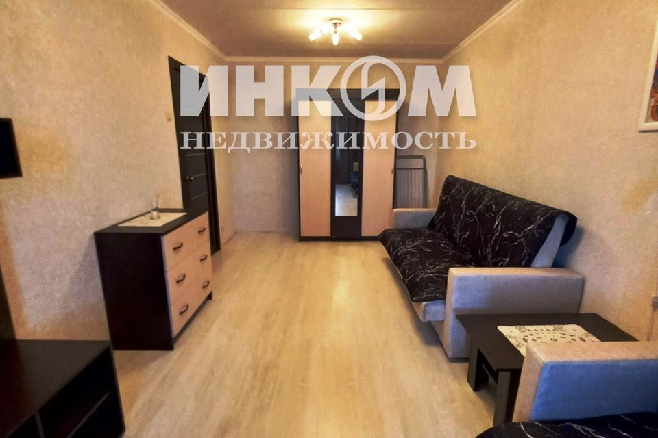Продаётся 1-комнатная квартира, 40.2 м²