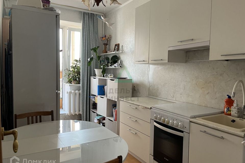 Продаётся 1-комнатная квартира, 38.2 м²