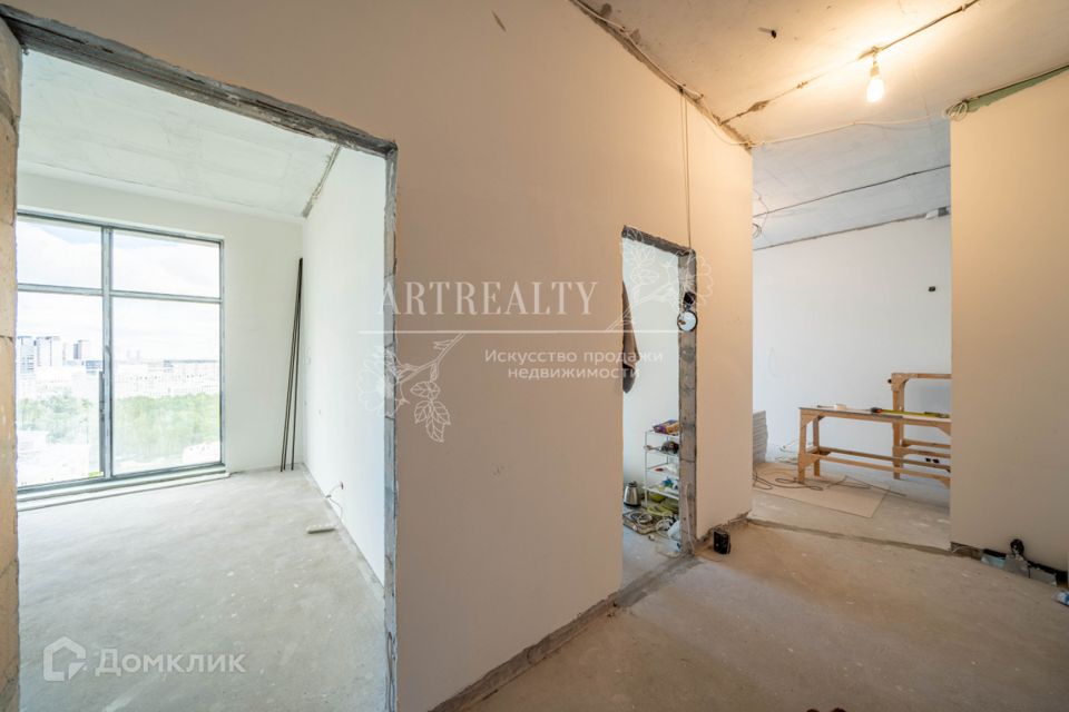 Продаётся 2-комнатная квартира, 57.2 м²