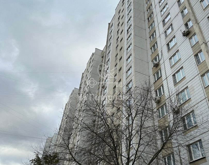 Продаётся 1-комнатная квартира, 37.6 м²