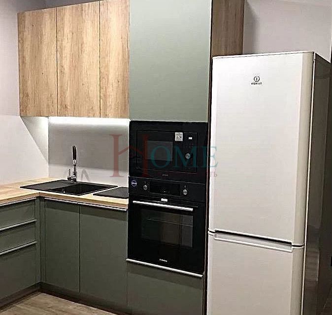 Сдаётся 1-комнатная квартира, 42 м²