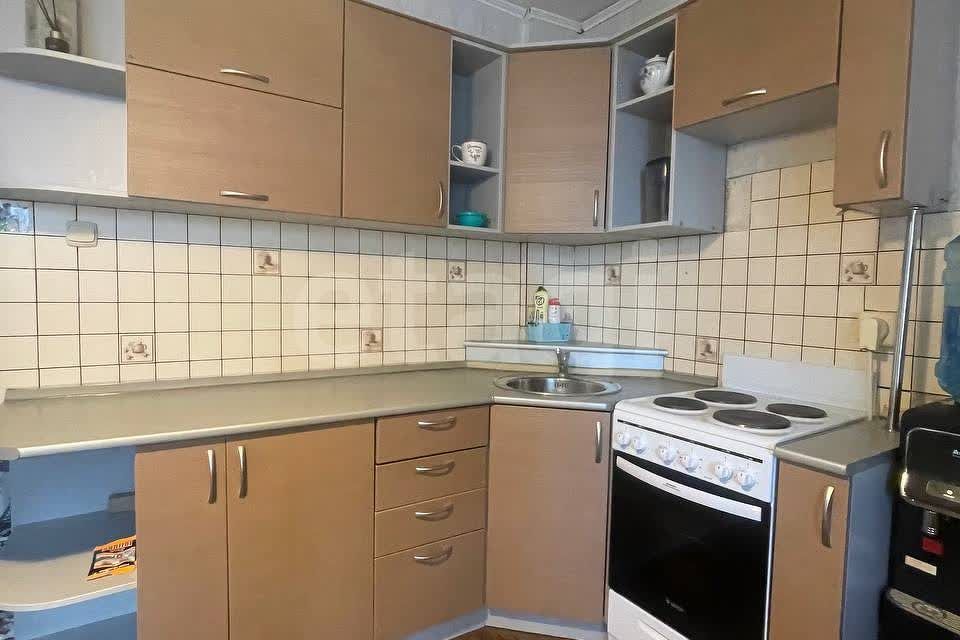 Сдаётся 2-комнатная квартира, 80 м²