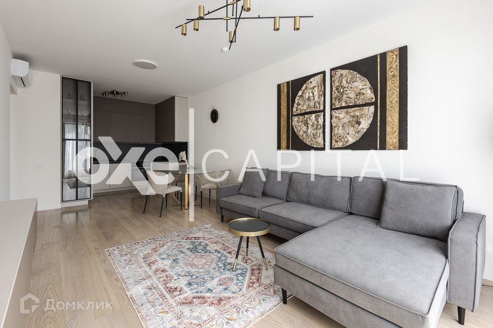 Сдаётся 2-комнатная квартира, 58.2 м²