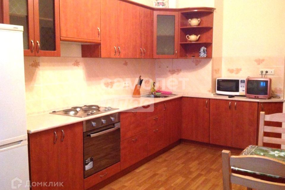 Продаётся 2-комнатная квартира, 67.59 м²