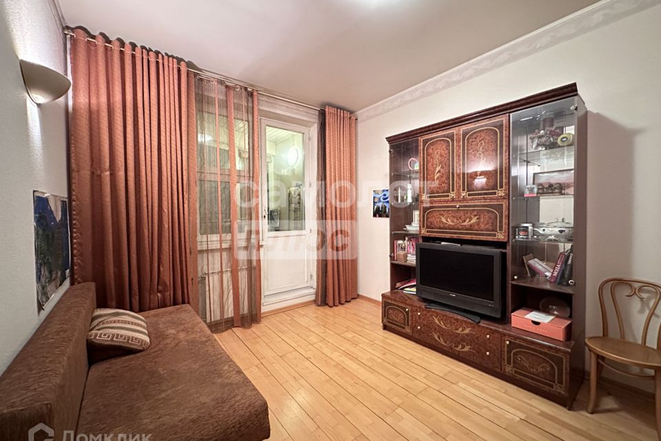 Продаётся 2-комнатная квартира, 72.2 м²