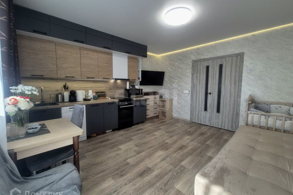 Продаётся 1-комнатная квартира, 40.4 м²