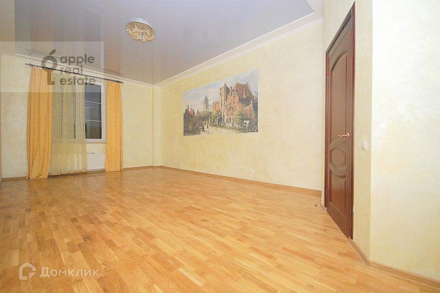 Продаётся 5-комнатная квартира, 181.2 м²