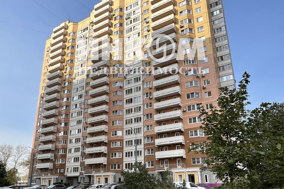 Продаётся 2-комнатная квартира, 66.2 м²