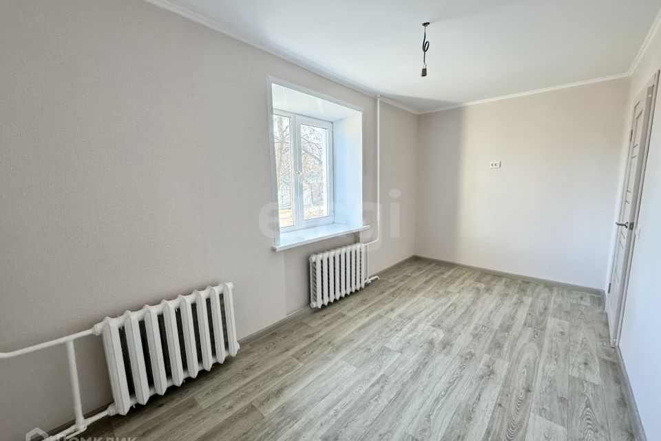Продаётся 3-комнатная квартира, 49.4 м²
