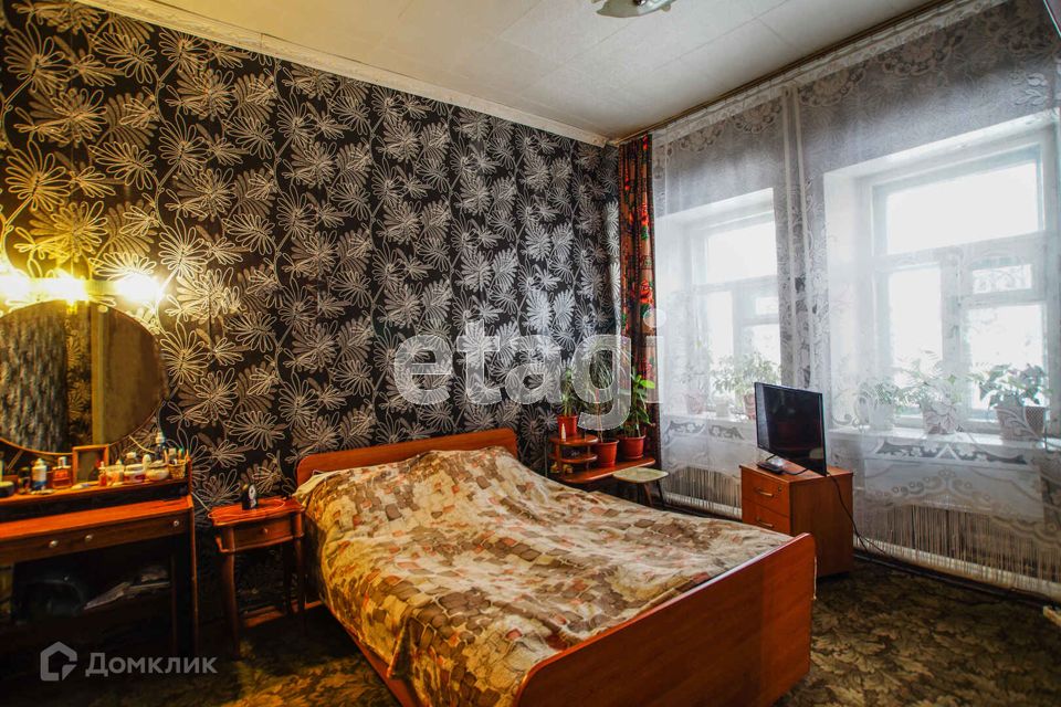 Продаётся 4-комнатная квартира, 76 м²