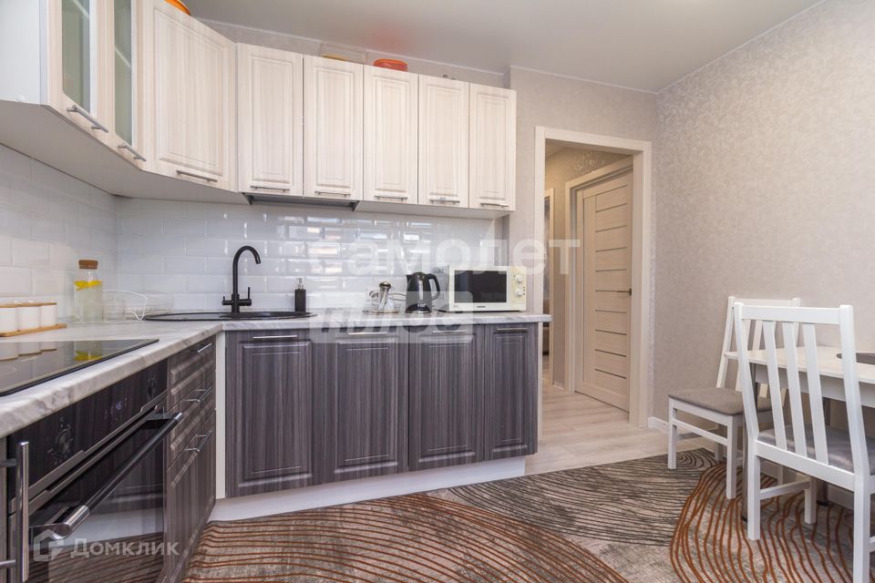 Продаётся 2-комнатная квартира, 47.39 м²