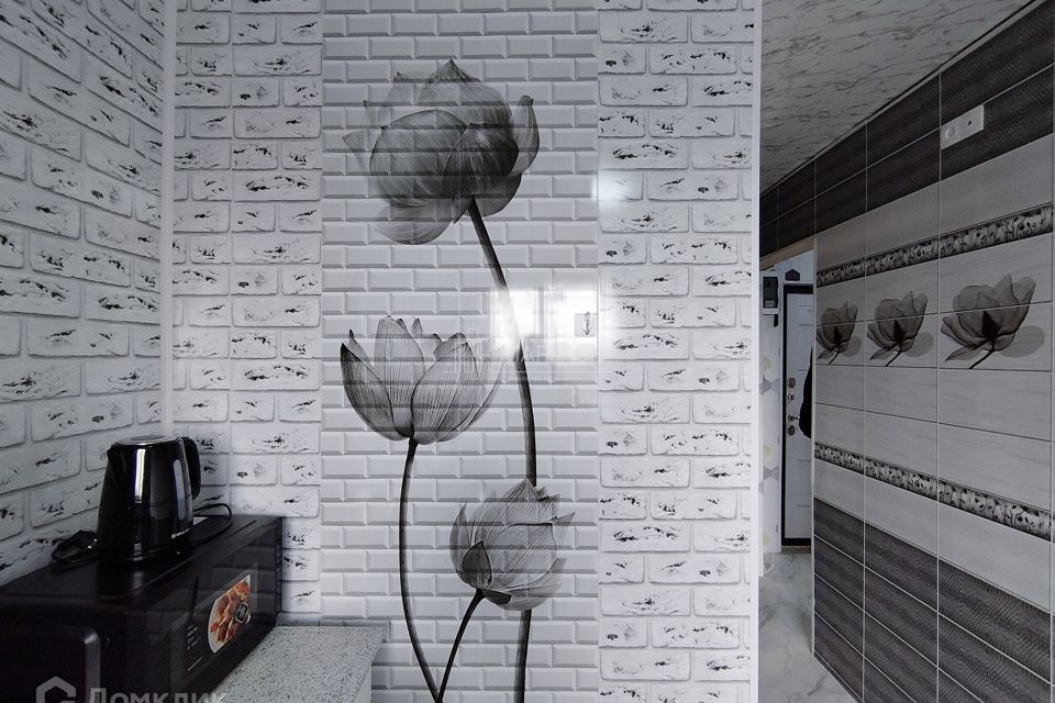 Продаётся 3-комнатная квартира, 52.6 м²