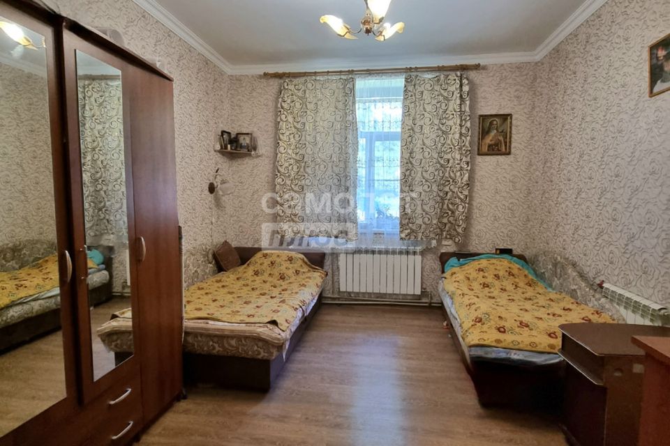 Продаётся 3-комнатная квартира, 60.5 м²