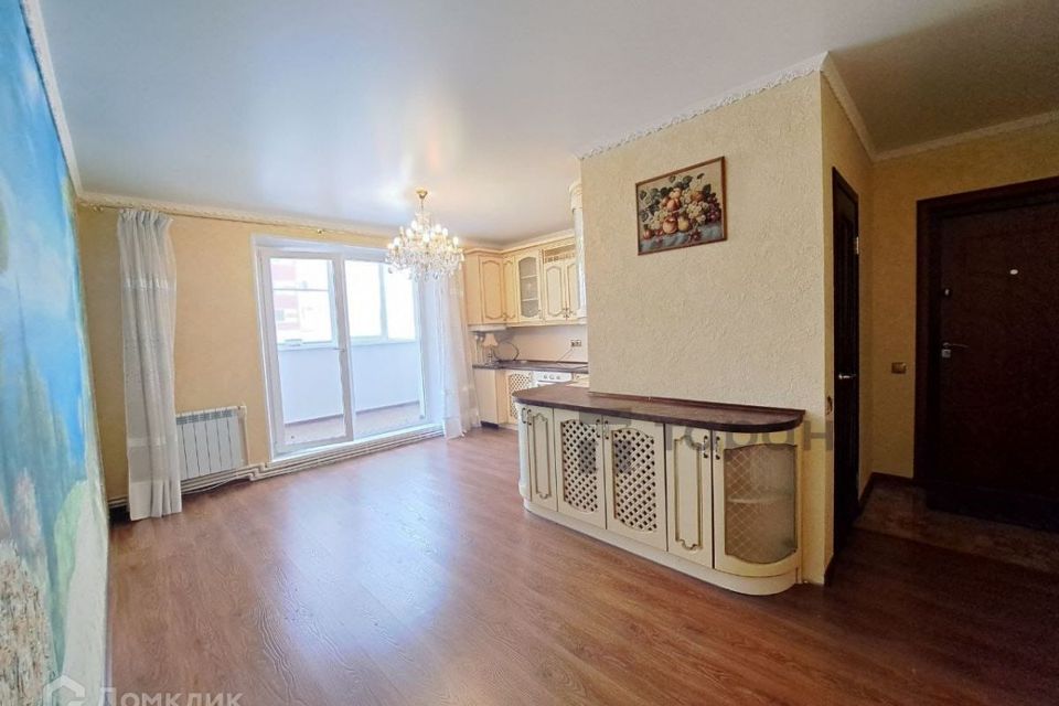 Продаётся 2-комнатная квартира, 56.7 м²