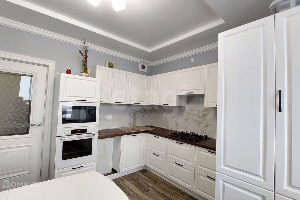 Продаётся 1-комнатная квартира, 44 м²