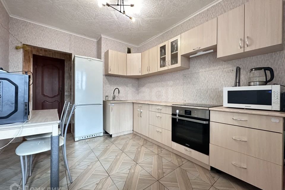 Продаётся 1-комнатная квартира, 38.8 м²