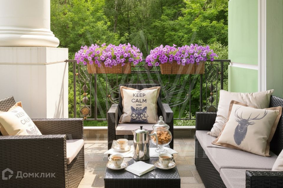 Продаётся 3-комнатная квартира, 194 м²