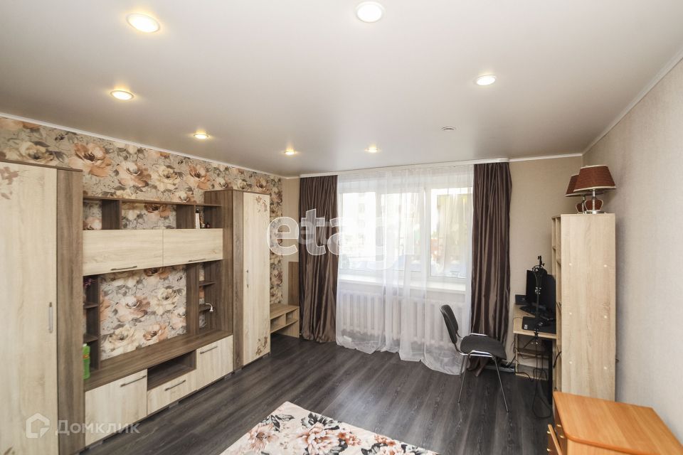 Продаётся 1-комнатная квартира, 35.8 м²
