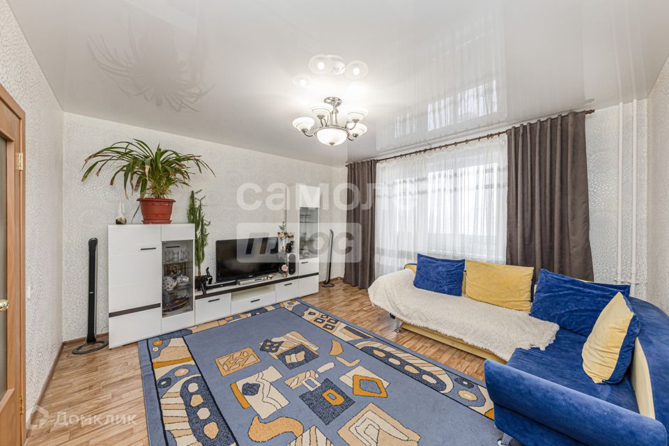 Продаётся 2-комнатная квартира, 56.7 м²