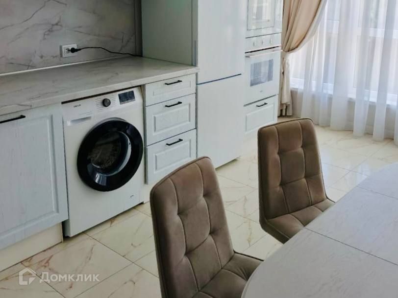 Продаётся 2-комнатная квартира, 63.4 м²