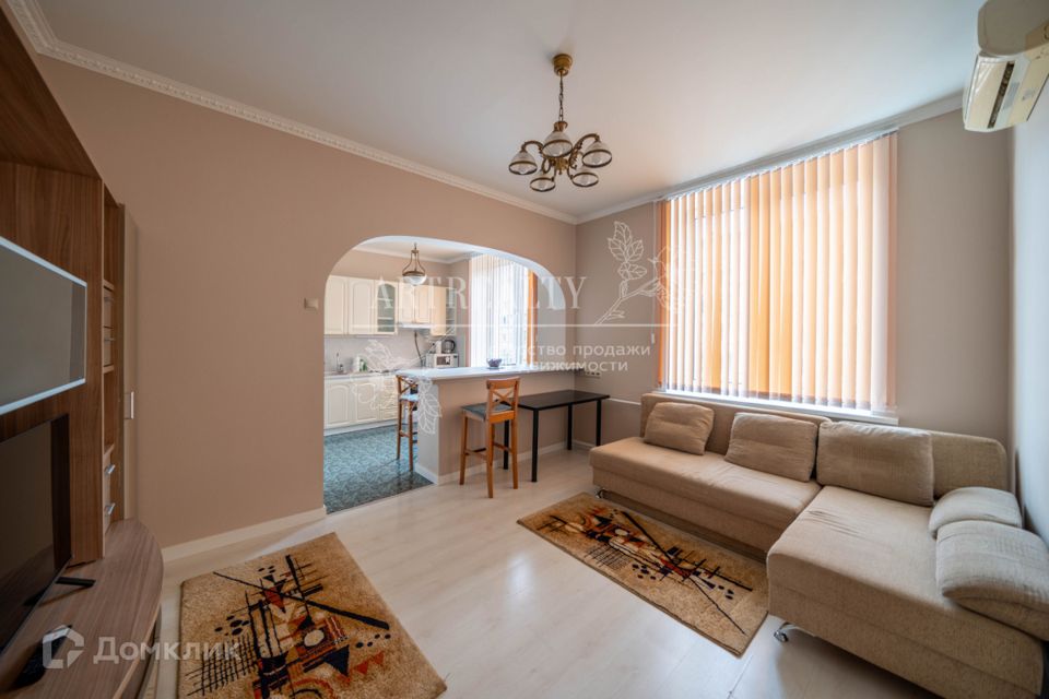 Сдаётся 2-комнатная квартира, 60 м²